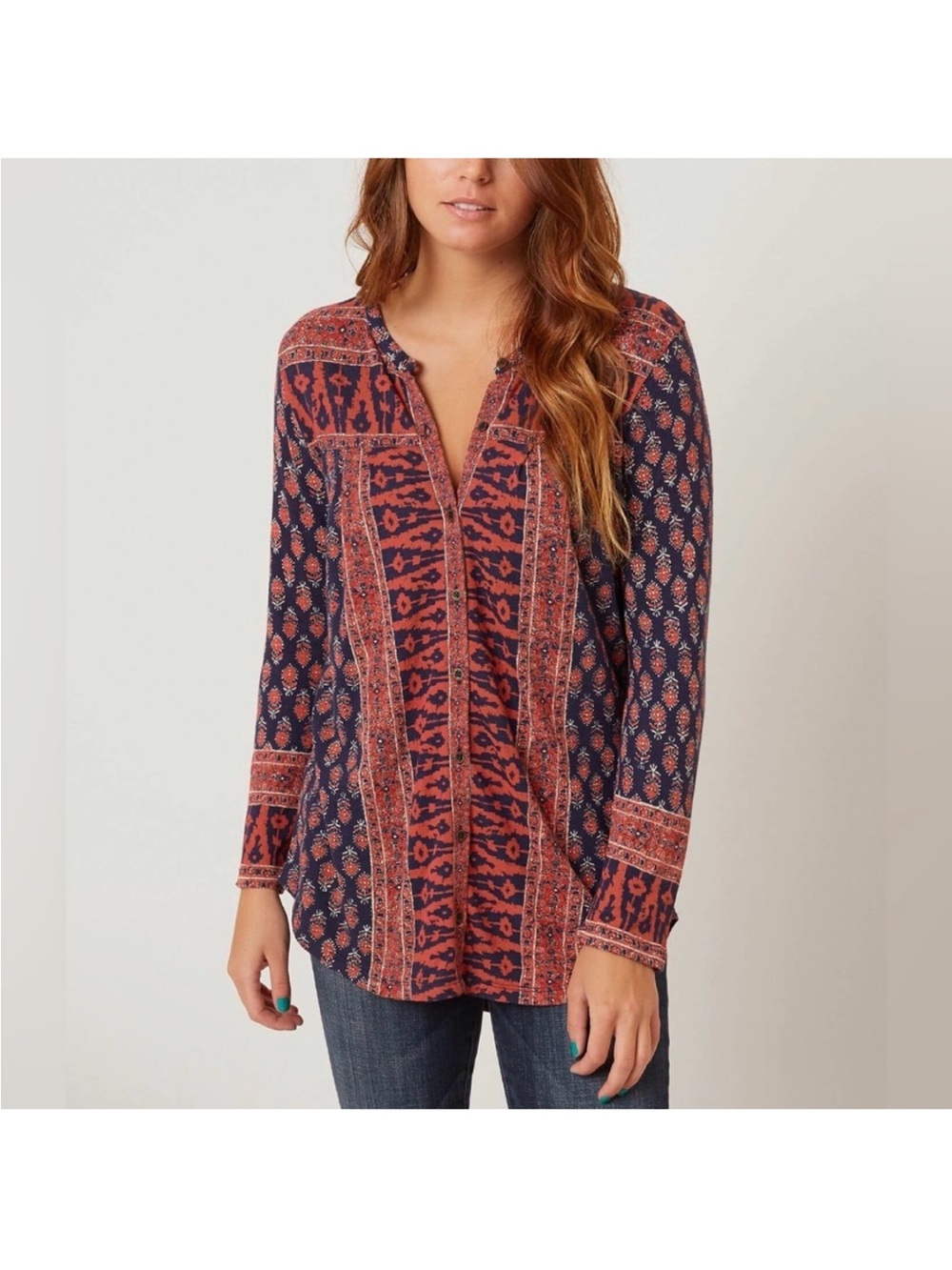 Lucky Brand Womens Navy and Pink Printed V-Neck Tunic Top. Size Large